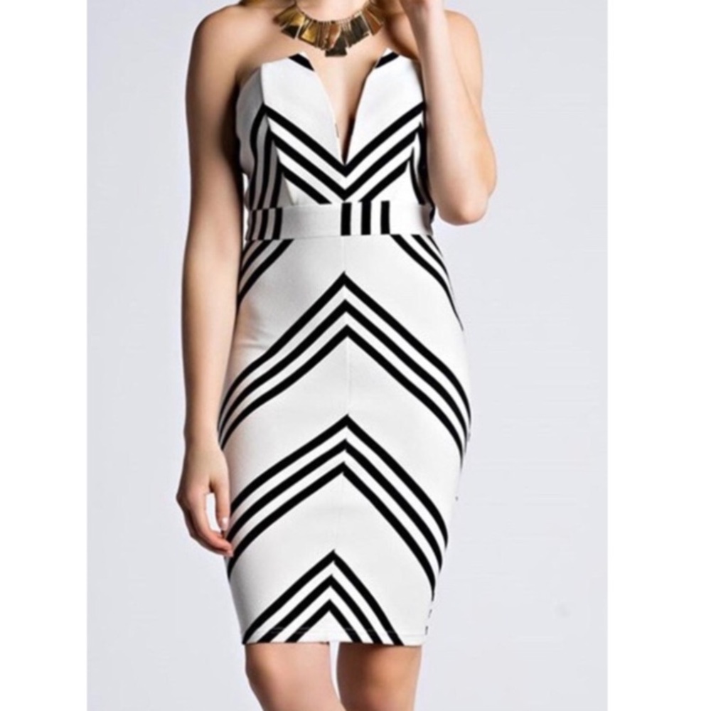 New Hot & Delicious White Strapless Dress Small